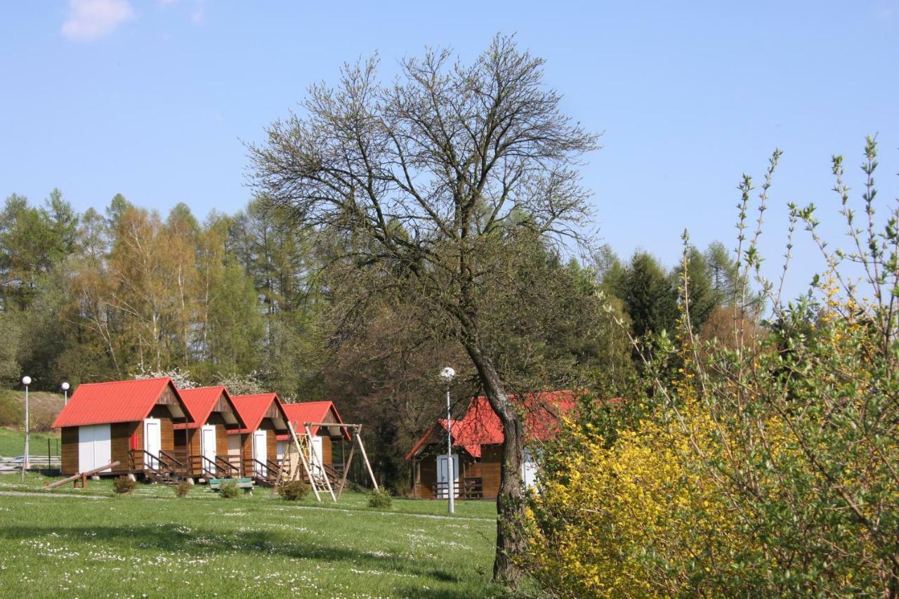 Camping v Ráji - Palda Rovensko pod Troskami Ngoại thất bức ảnh